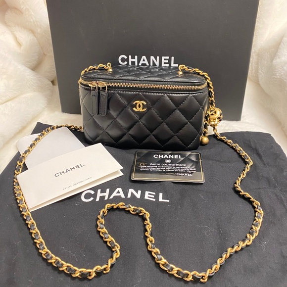 Authentic Chanel O-Sac-Vanity adjustable strap in black w/ gold interior - Picture 1 of 12